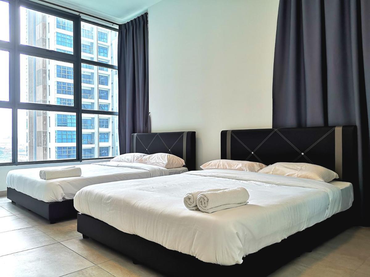 Golden House-atlantis Apartment