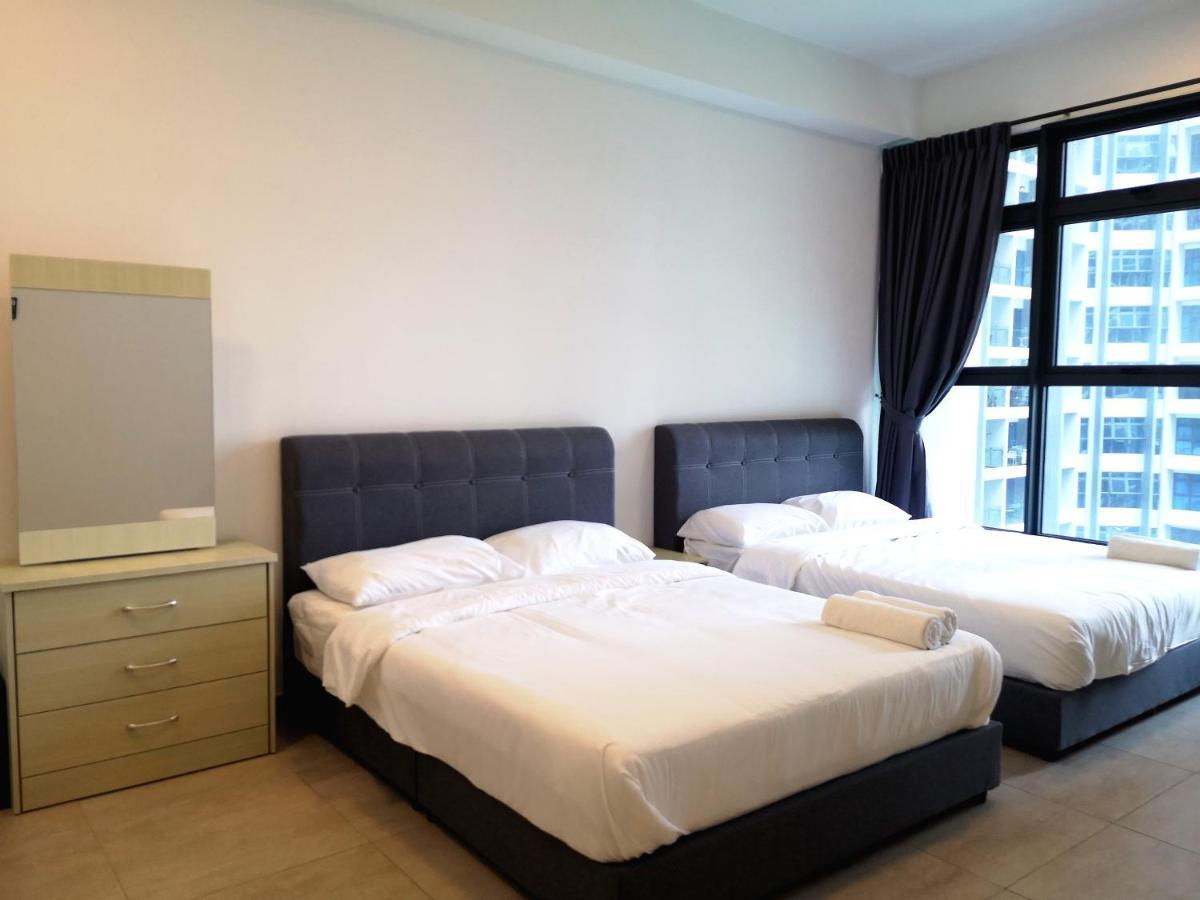 Golden House-atlantis Apartment