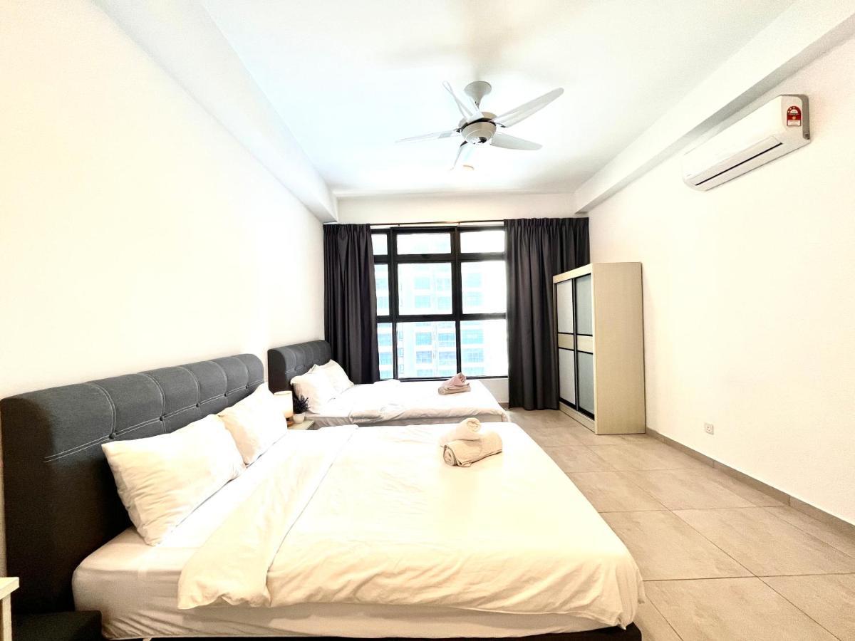 Golden House-atlantis Apartment